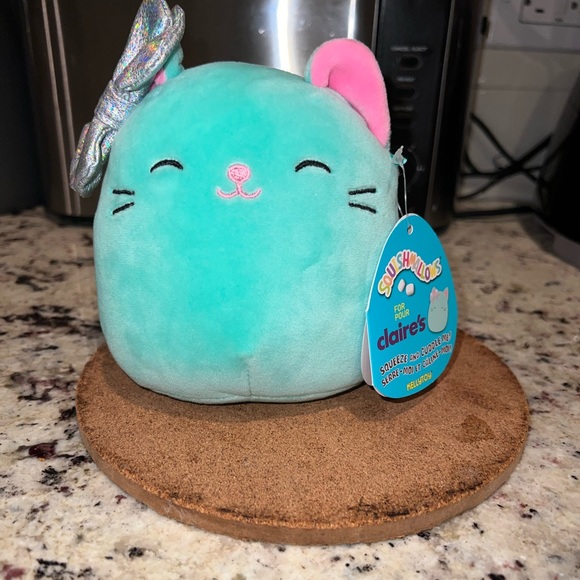 New Charisma the Cat Claire’s Exclusive Squishmallows - Picture 2 of 10